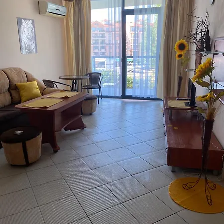 Two-room Sunny For 4 People Apartamento *