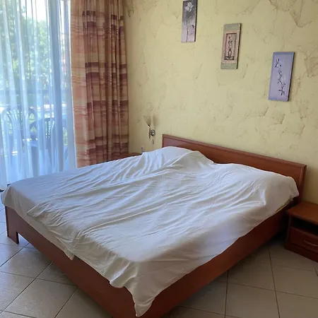 Two-room Sunny For 4 People Apartman *
