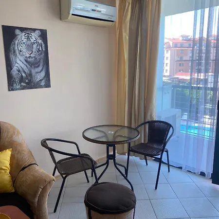 Apartman Two-room Sunny For 4 People